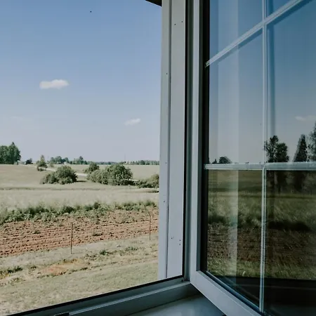 Viesu Nams Laucini Feriehus *